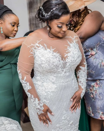 laryne-jeffries-wedding-gown